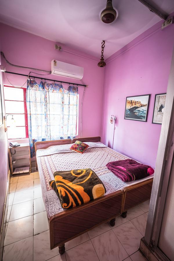 Brown Bread Bakery Guest House Varanasi Exterior foto