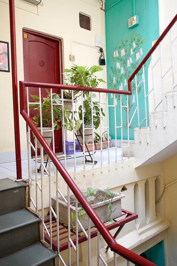 Brown Bread Bakery Guest House Varanasi Exterior foto